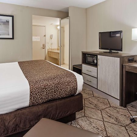 Best Western Inn Buffalo Airport Экстерьер фото