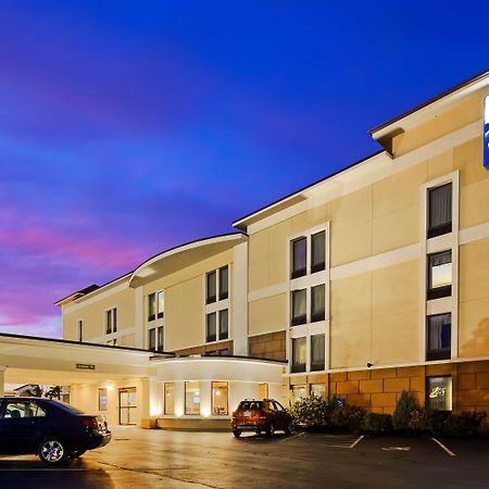 Best Western Inn Buffalo Airport Экстерьер фото