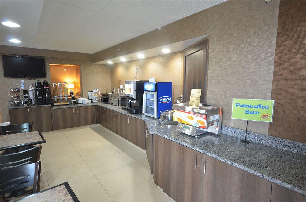 Best Western Inn Buffalo Airport Экстерьер фото