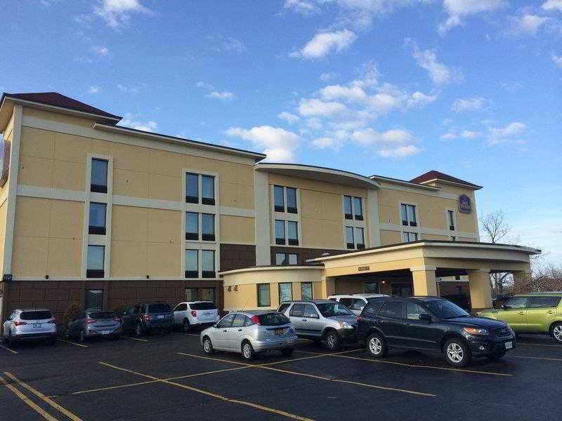 Best Western Inn Buffalo Airport Экстерьер фото